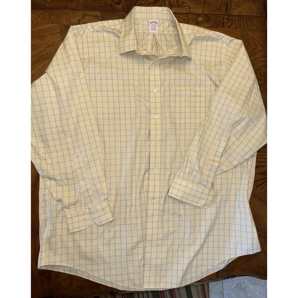 Brooks Brothers Mens 18-35 Traditional Fit Non-Iron Cotton Dress Shirt Yellow